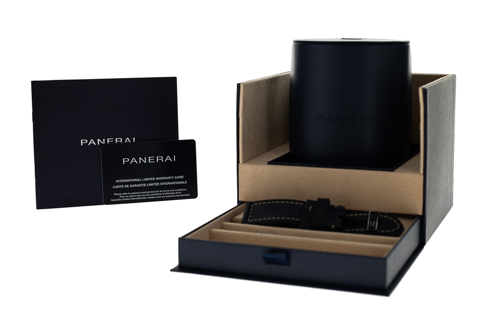 Panerai Submersible PAM01074 Image 5